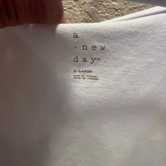 A New Day White Ruffle Sleeve Blouse - Picture 3 of 3